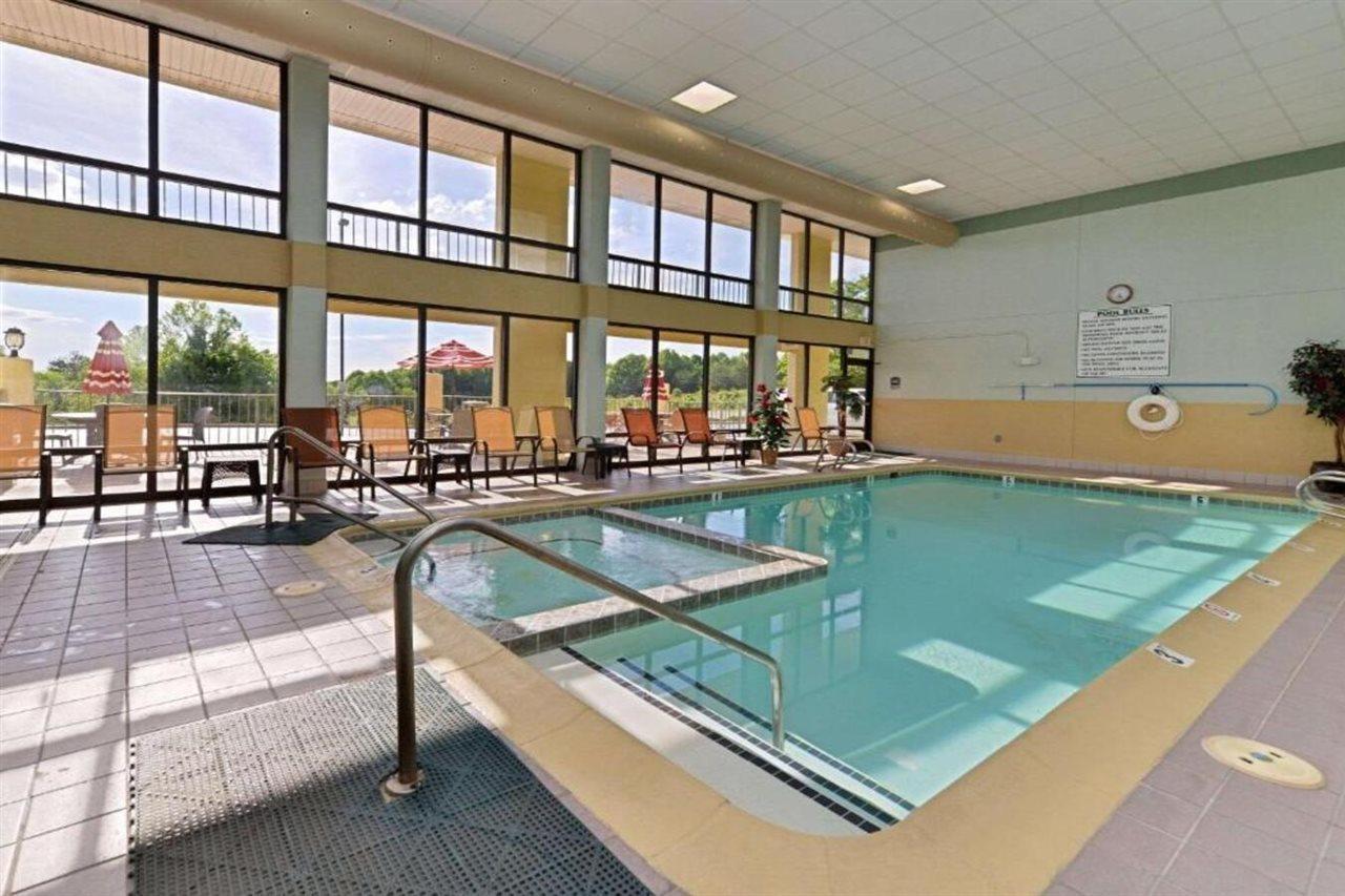 Quality Inn Jonesville I-77 Bagian luar foto